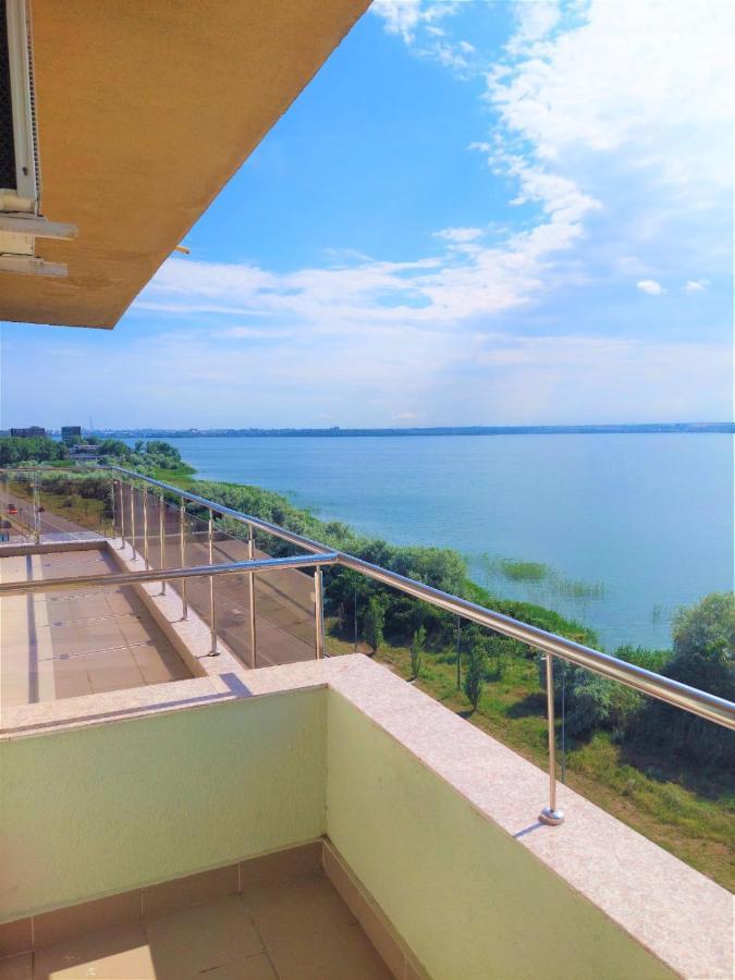 North Club Apartments Mamaia Luaran gambar