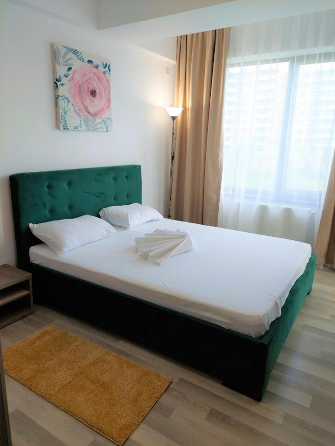 North Club Apartments Mamaia Luaran gambar